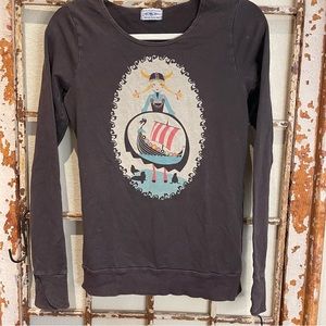 Blue Platypus long sleeve